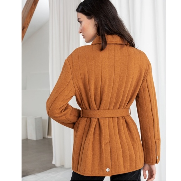 & OTHER STORIES
Quilted Belted Jacket - Picture 2 of 7